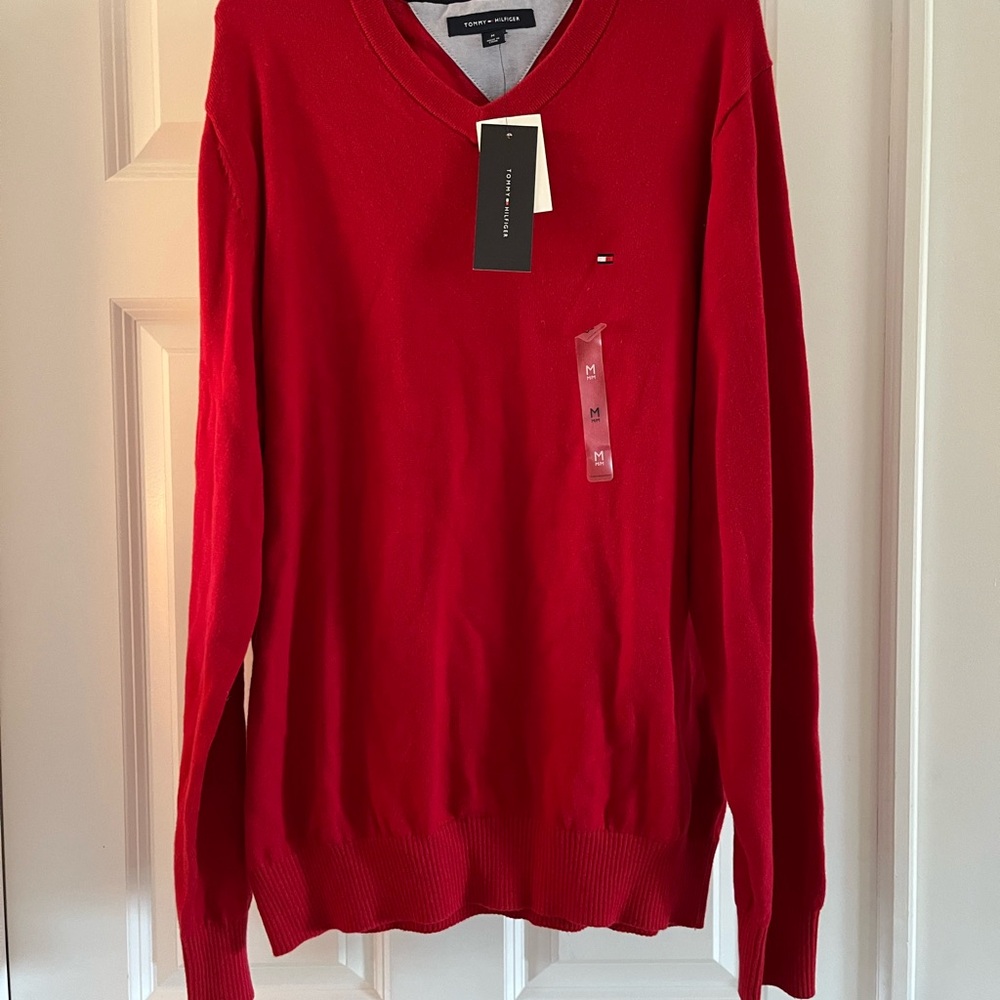 Tommy Hilfiger Men's Red V-Neck Sweater